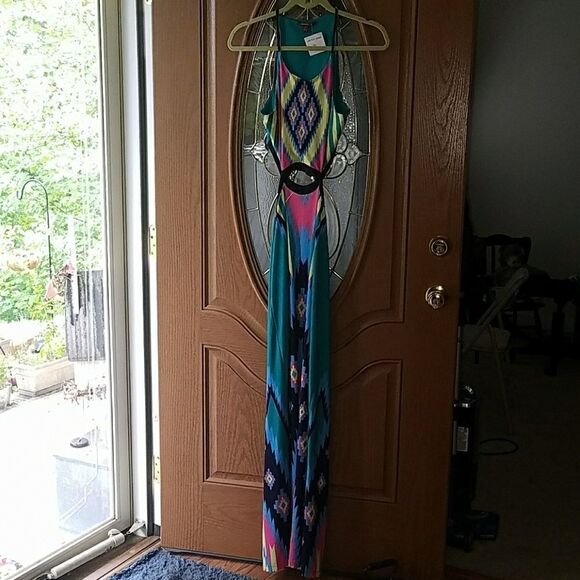 Thread Lust  Aztec open back dress Sz. M NWT - Picture 1 of 8